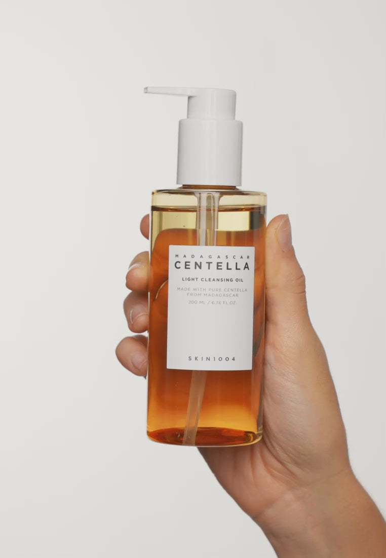 Skin1004 Madagascar Centella Light Cleansing Oil